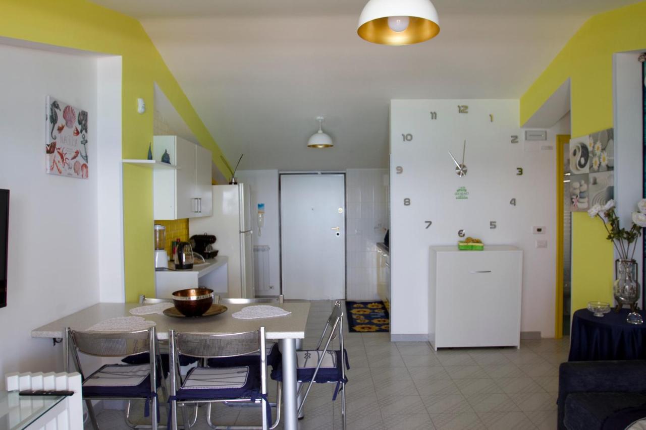 Apartament La Mansarda Marina di Gioiosa Ionica Zewnętrze zdjęcie